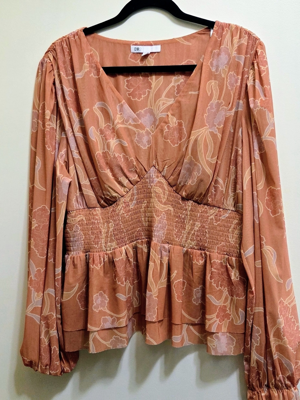 DR2 Peach Floral V-Neck Smocked Peplum Top XXL